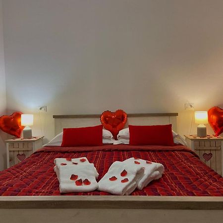 אלגהרו Il Giardino Fiorito Casa Vacanze מראה חיצוני תמונה