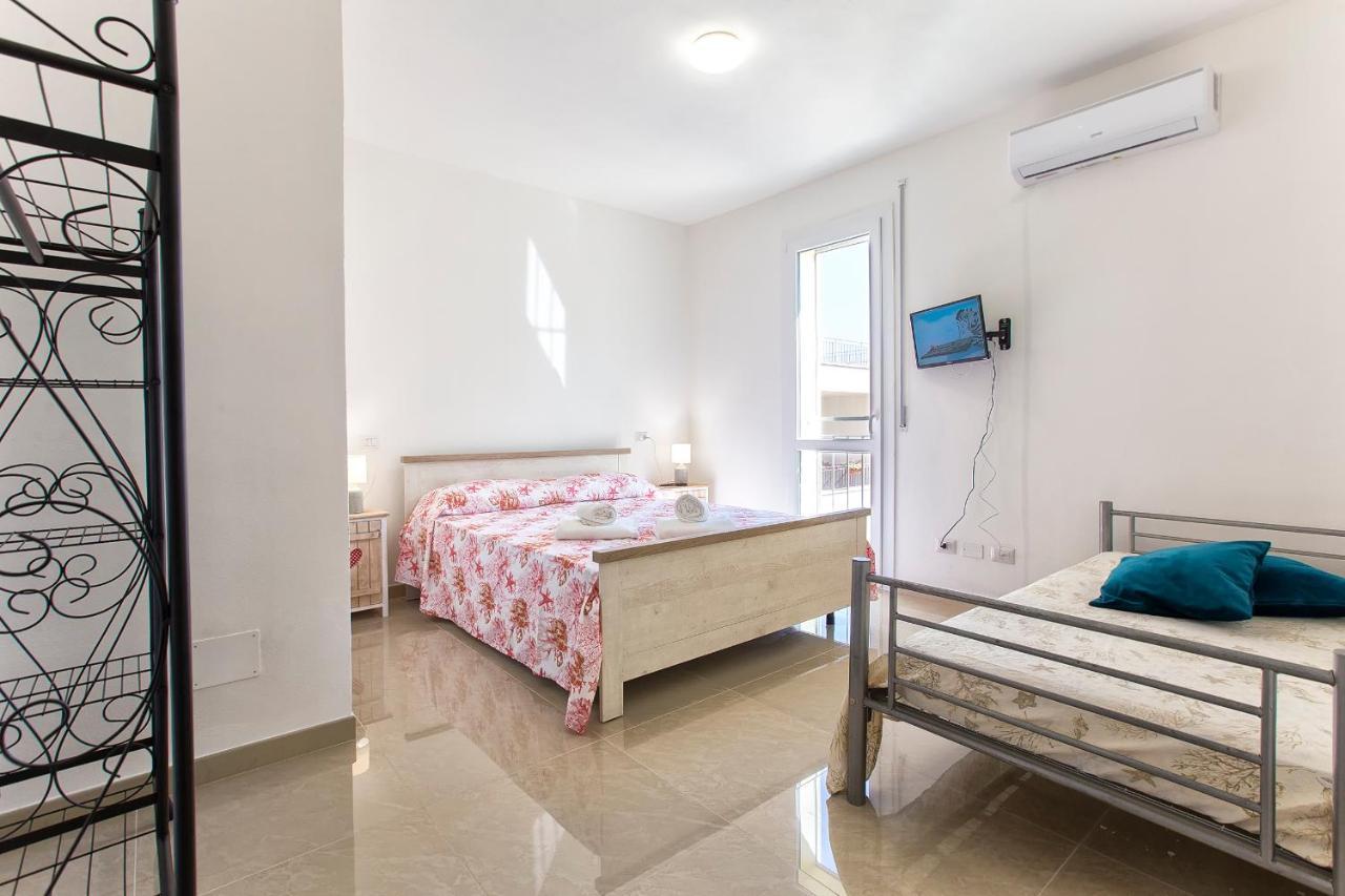 אלגהרו Il Giardino Fiorito Casa Vacanze מראה חיצוני תמונה
