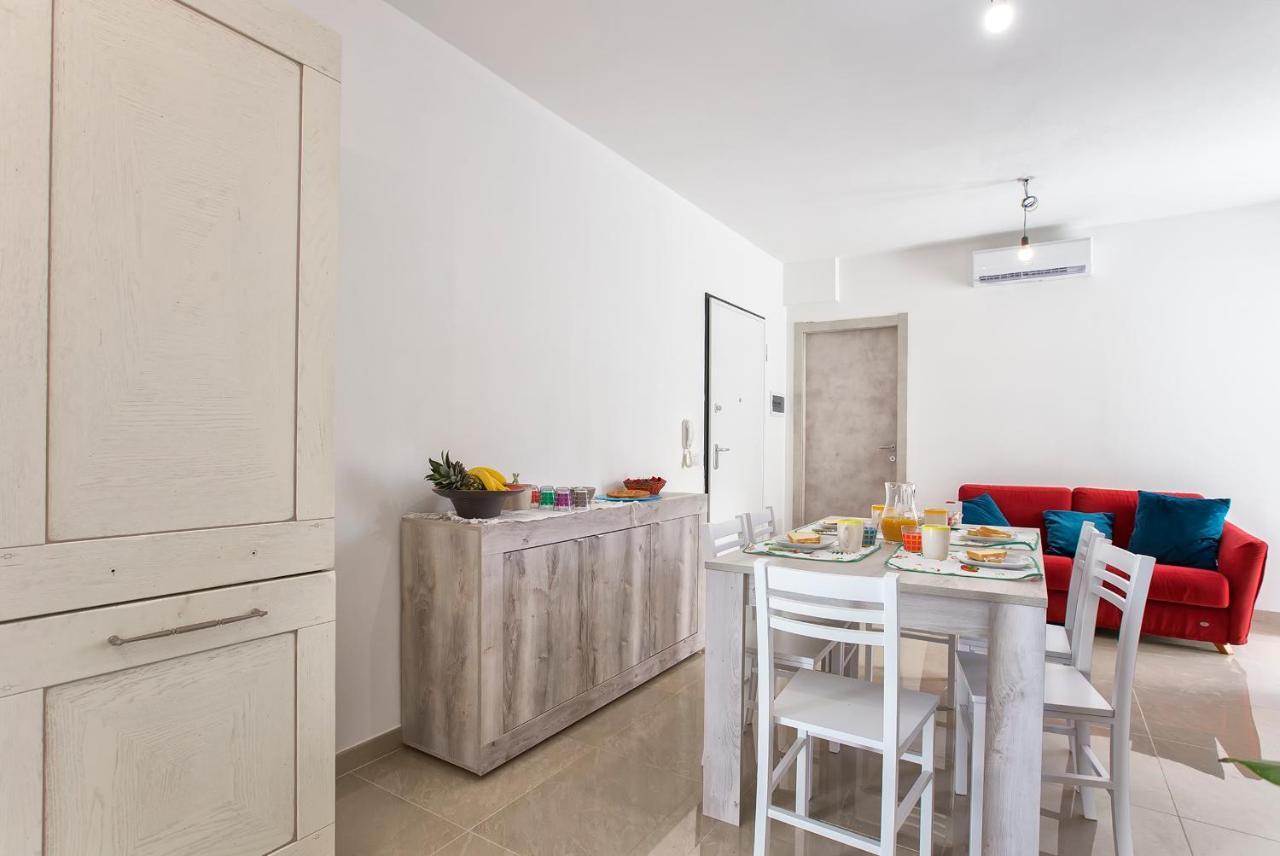 אלגהרו Il Giardino Fiorito Casa Vacanze מראה חיצוני תמונה
