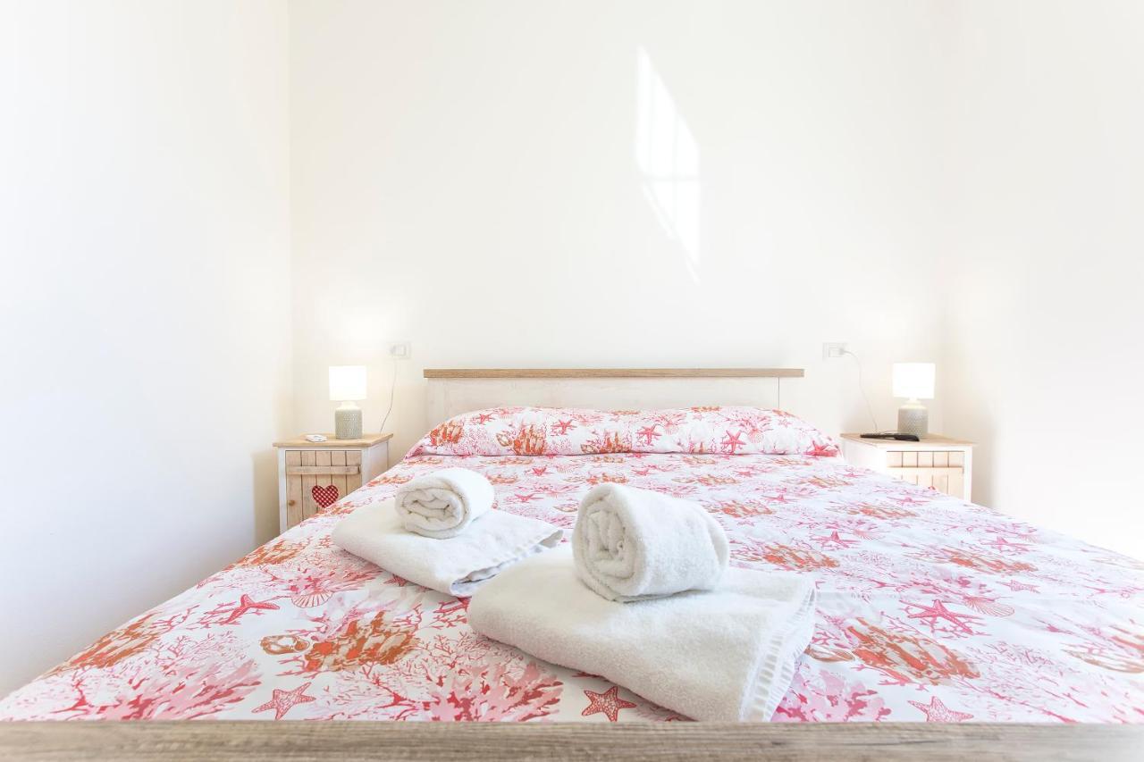 אלגהרו Il Giardino Fiorito Casa Vacanze מראה חיצוני תמונה