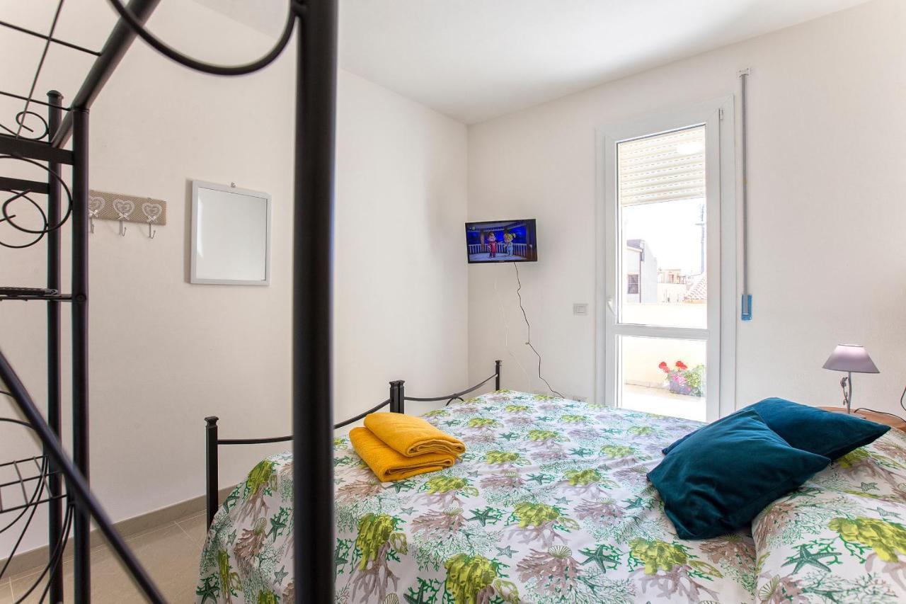 אלגהרו Il Giardino Fiorito Casa Vacanze מראה חיצוני תמונה