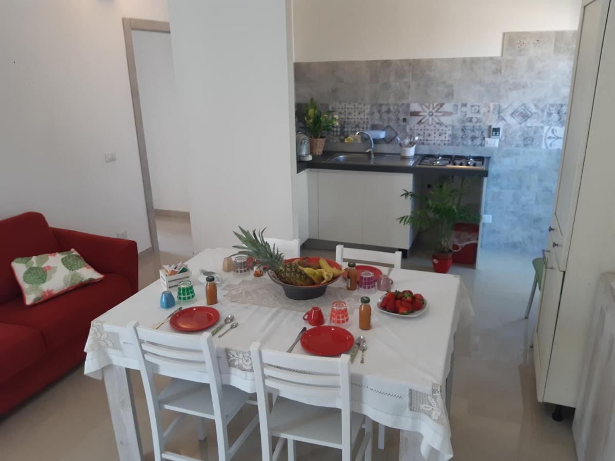 אלגהרו Il Giardino Fiorito Casa Vacanze מראה חיצוני תמונה