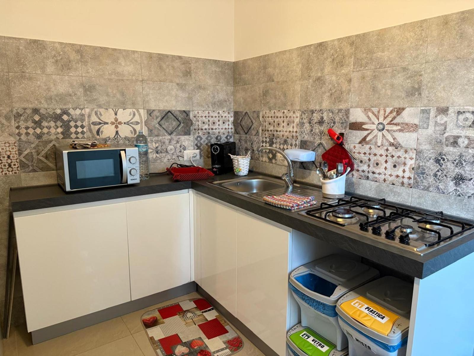 אלגהרו Il Giardino Fiorito Casa Vacanze מראה חיצוני תמונה